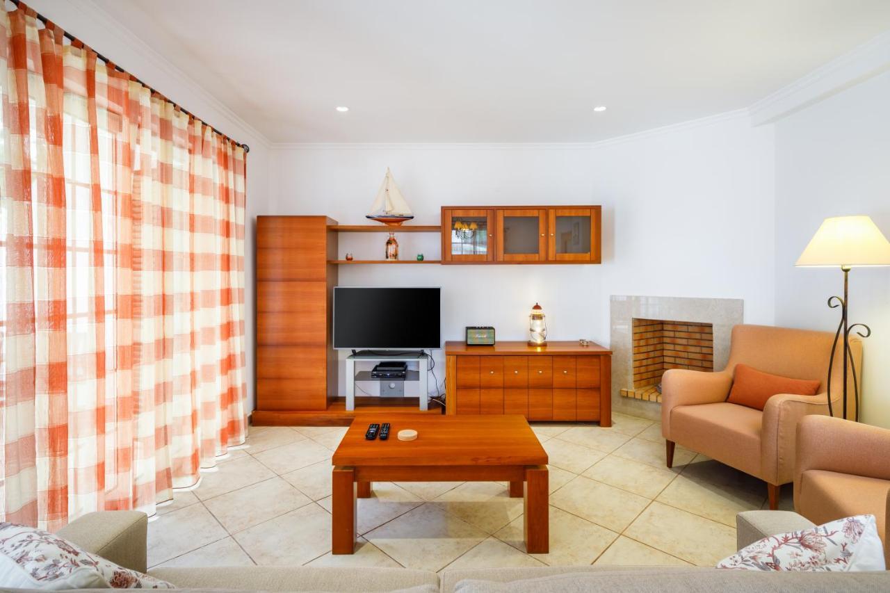 Falesia Beach Villa By The Portuguese Butler Olhos de Agua  Exterior foto